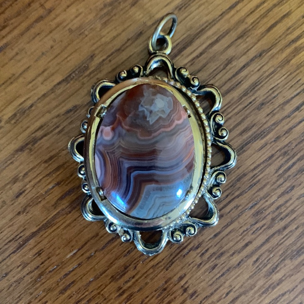 Pendant